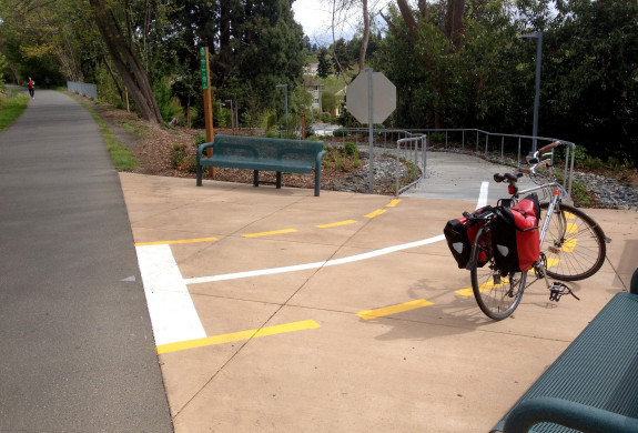 New connection to the Burke-Gilman Trail