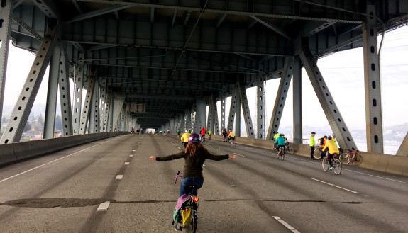 Emerald City Bike Ride 2016 on the I-5 Express Lanes.