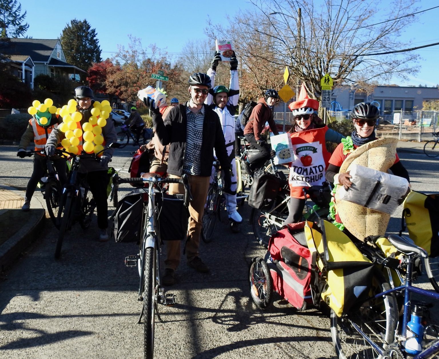 180 riders hauled an astounding 3,308 pounds of donations during Cranksgiving 2022